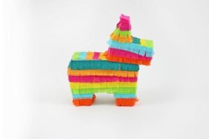 Pinata petreceri copii Alba Iulia, pinata tematica Alba Iulia, pinata jucarii